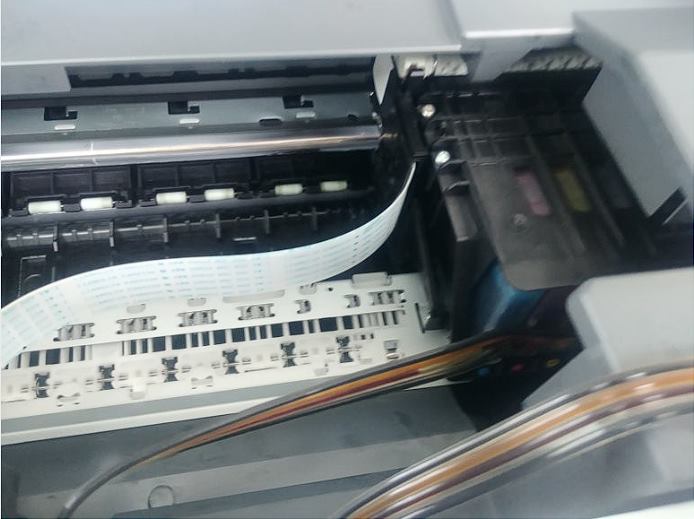 HP 9010 프린터 헤드에 카트리지를 장착하고 잉크를 공급하는 과정